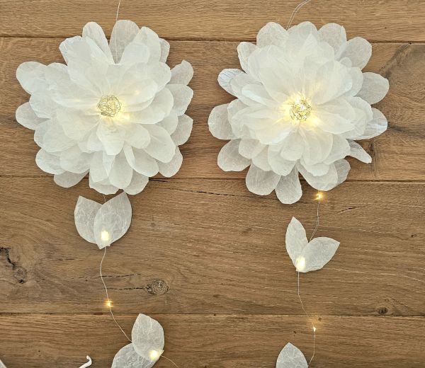 2 mittlere Lichtblumen aus Papier 25cm Bastelpackung