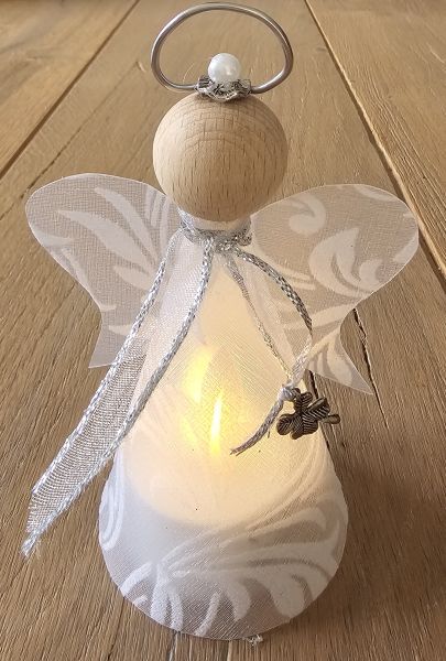 Mini-Glücksengel &quot;Nicki&quot; Bastelpackung, mit Beleuchtung